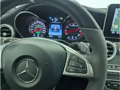 Photo 40 Mercedes Classe C 63 S AMG