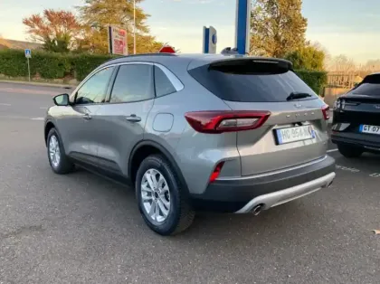 Photo 21 Ford Kuga 2.5 Duratec 180ch Hybrid FlexiFuel Titanium Business Powershift