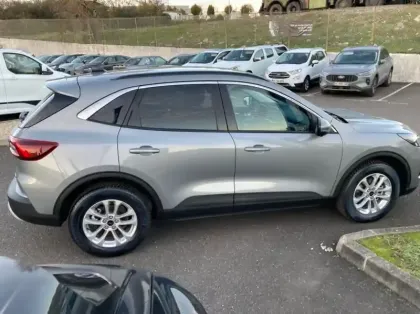 Photo 30 Ford Kuga 2.5 Duratec 180ch Hybrid FlexiFuel Titanium Business Powershift