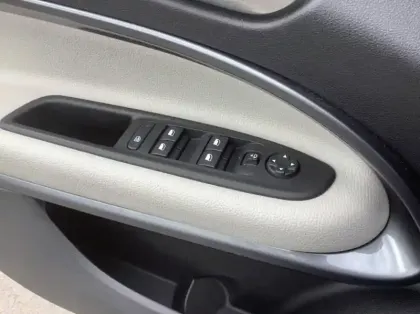 Photo 16 Fiat 600 Nouvelle 1.2 Hybrid 100ch DCT6 La Prima - 5P