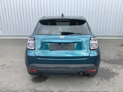 Photo 5 Fiat 600 Nouvelle 1.2 Hybrid 100ch DCT6 La Prima - 5P