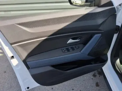 Photo 16 Dacia Bigster HYBRID Nouveau 155 Expression