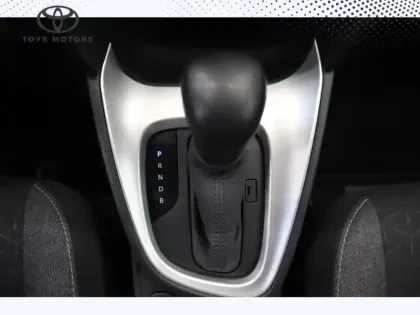 Photo 14 Toyota Yaris Hybride 1.5 HYBRID 116H DYNAMIC