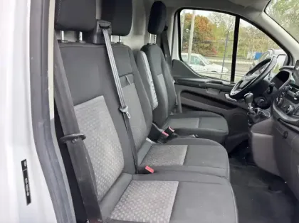 Photo 24 Ford Custom Gén. I Ph2 Trend Business 4