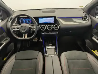 Photo 22 Mercedes Classe B 200 d AMG Line