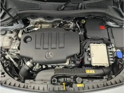 Photo 18 Mercedes Classe B 200 d AMG Line