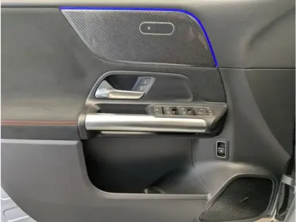 Photo 11 Mercedes Classe B 200 d AMG Line