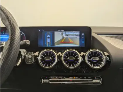 Photo 17 Mercedes Classe B 200 d AMG Line