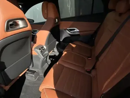 Photo 51 Mercedes Classe GLC SUV 400 4M avec technologie EQ AMG Line
