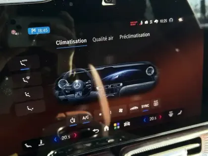 Photo 60 Mercedes Classe GLC SUV 400 4M avec technologie EQ AMG Line