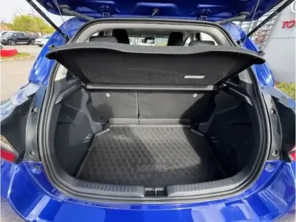 Photo 8 Toyota Yaris Hybride 116h Dynamic