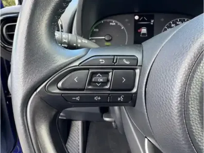 Photo 21 Toyota Yaris Hybride 116h Dynamic