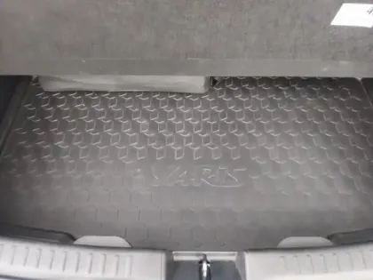 Photo 15 Toyota Yaris Hybride 116h Dynamic