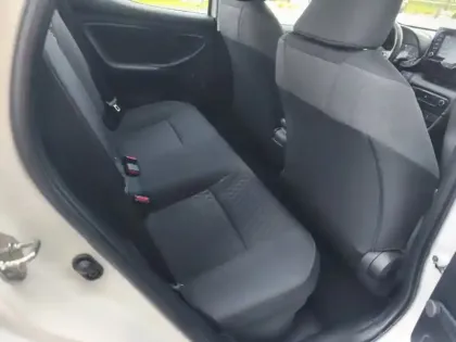 Photo 5 Toyota Yaris Hybride 116h Dynamic