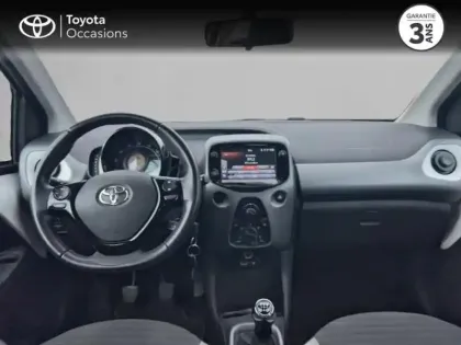 Photo 7 Toyota Aygo  1.0 VVT-i 72ch x-play 5P MY19