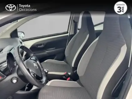 Photo 10 Toyota Aygo  1.0 VVT-i 72ch x-play 5P MY19
