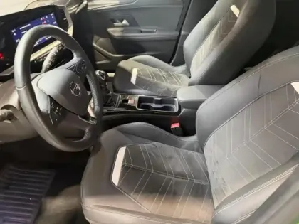 Photo 7 Opel Mokka  1.2 Turbo 136ch Ultimate