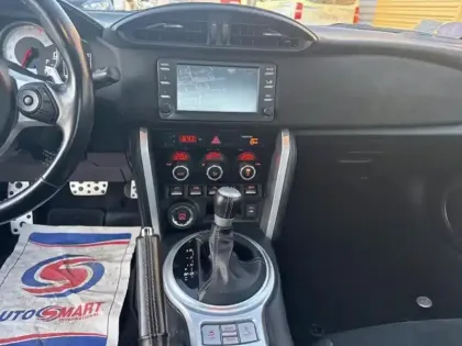 Photo 6 Toyota GT 86 Gén. I Ph1 Base 2