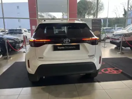 Photo 13 Toyota Yaris Gén. I Ph1 Design 5