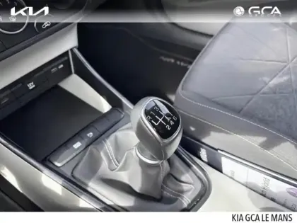 Photo 8 Hyundai Bayon  1.0 T-GDi 100ch Hybrid 48V Intuitive