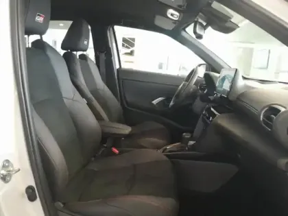 Photo 13 Toyota Yaris Gén. I Ph1 GR Sport 5