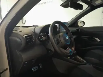 Photo 11 Toyota Yaris Gén. I Ph1 GR Sport 5