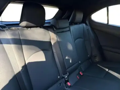 Photo 9 Lexus UX  300h F SPORT Design MY26