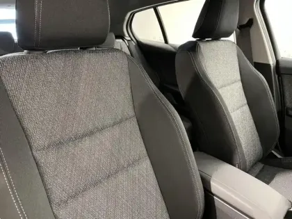 Photo 8 BMW Serie 1 Gén. IV (F70) Ph1 M Sport Design 5