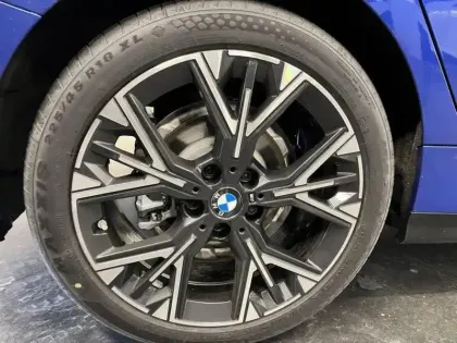 Photo 7 BMW Serie 1 Série 1 116A 122ch M Sport DKG7