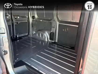 Photo 6 Toyota Proace  Medium 2.0 D-4D 180 Business BVA RC23