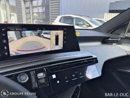 Photo 13 Peugeot 3008  Electrique 210ch Batterie 73 kWh GT