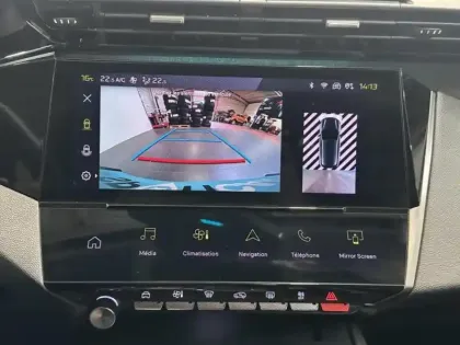 Photo 11 Peugeot 308  PHEV 180ch Allure e-EAT8