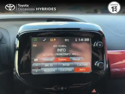 Photo 14 Toyota Aygo  1.0 VVT-i 69ch x-glam 5p