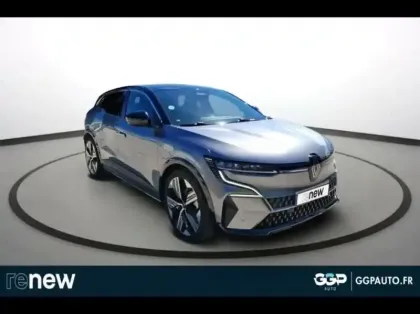 Photo 7 Renault Megane  E-Tech Electric EV60 220ch Iconic super charge