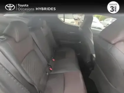 Photo 6 Toyota C-HR  122h Distinctive 2WD E-CVT RC18