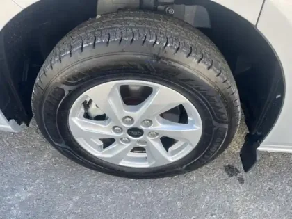 Photo 8 Ford Custom Gén. II Ph1 Limited 1