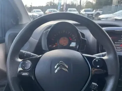 Photo 10 Citroën C1  VTi 72 S&S Feel 5p E6.d