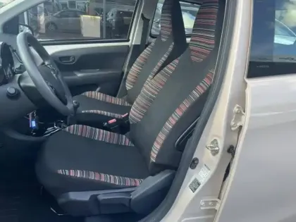 Photo 8 Citroën C1  VTi 72 S&S Feel 5p E6.d