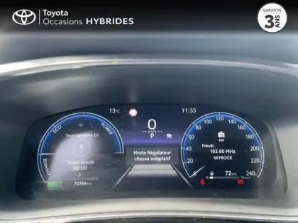 Photo 13 Toyota Corolla  1.8 140ch Dynamic MY23