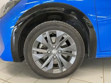 Photo 8 Peugeot 208  e- 136ch Allure Business