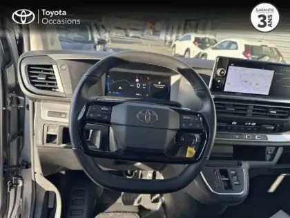 Photo 8 Toyota Proace  Verso Medium Electric 75kWh Dynamic