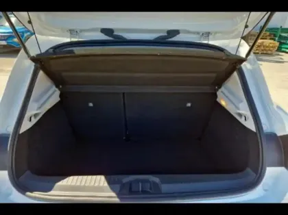 Photo 11 Renault Clio Gén. V (BJA) Ph1 NG Evolution 5