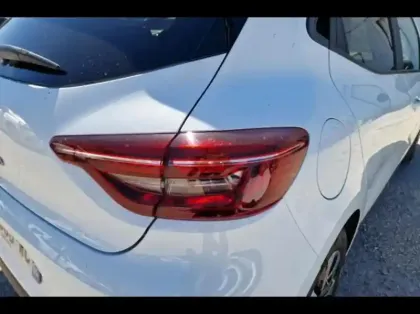 Photo 13 Renault Clio Gén. V (BJA) Ph1 NG Evolution 5