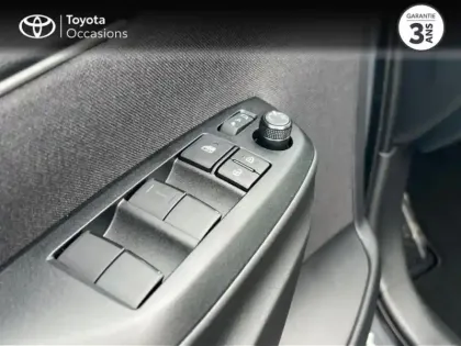 Photo 14 Toyota Yaris  116h Design 5p MY26