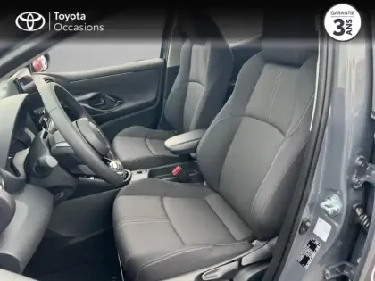 Photo 8 Toyota Yaris  116h Design 5p MY26