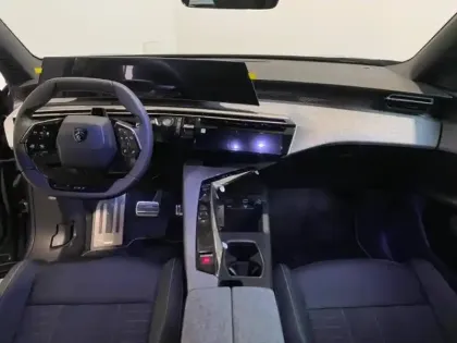 Photo 7 Peugeot 3008  1.2 Hybrid 145ch GT e-DCS6