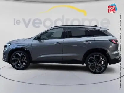 Photo 8 Renault Austral  1.2 E-Tech full hybrid 200ch Iconic esprit Alpine