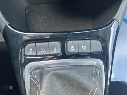 Photo 11 Opel Crossland  1.2 Turbo 110ch Elegance