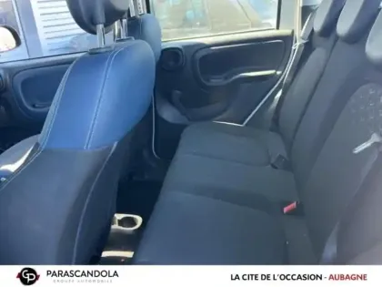 Photo 9 Fiat Panda  1.0 70ch BSG S&S City Cross