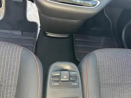 Photo 41 Fiat 500  e 95ch Icône